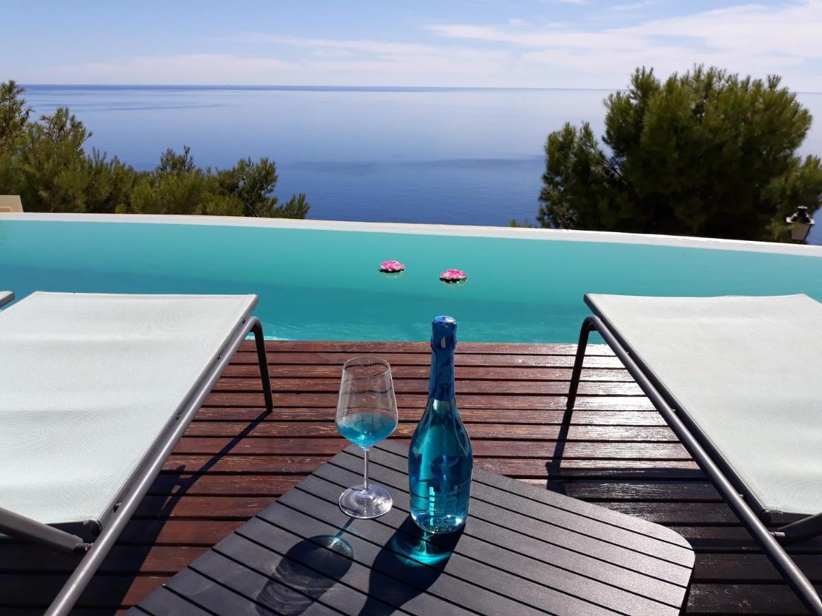 Villa Luxury Paradise 살로브레나 외부 사진