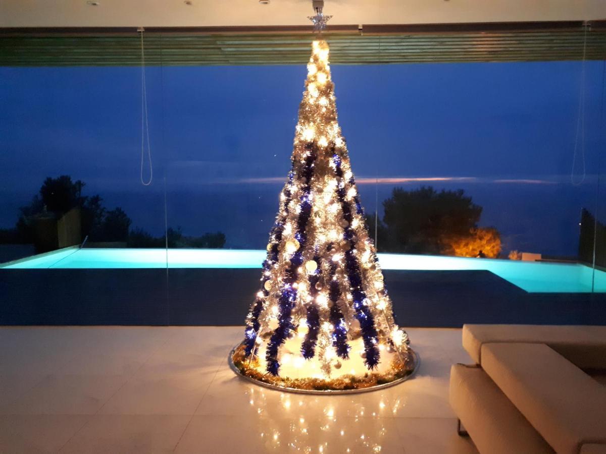 Villa Luxury Paradise 살로브레나 외부 사진